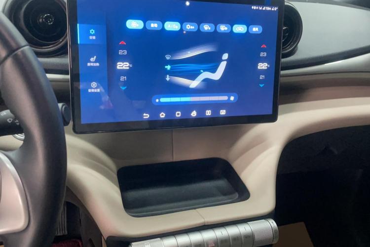 比亚迪 海豚 2023款 420km 时尚版局部细节9001