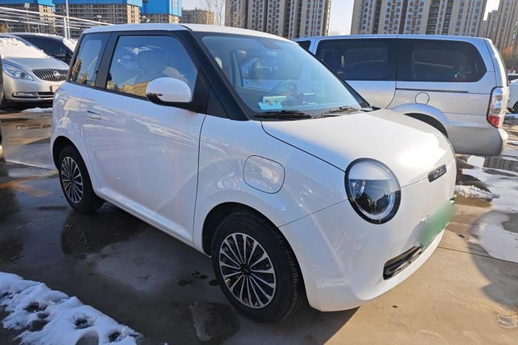 长安启源 长安Lumin 2024款 205km 橙风版车身外观3