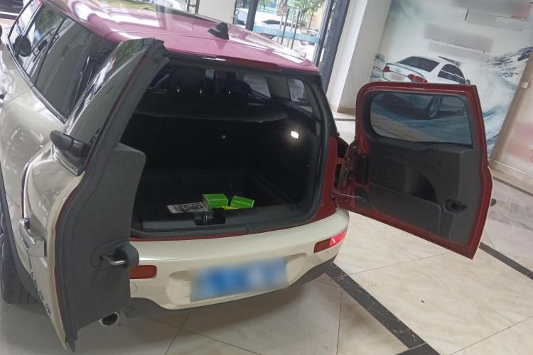 MINI Clubman 2021款 1.5T COOPER中控内饰23