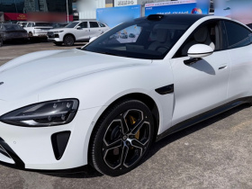 小米汽车 小米SU7 2024款 后驱超长续航高阶智驾Pro版