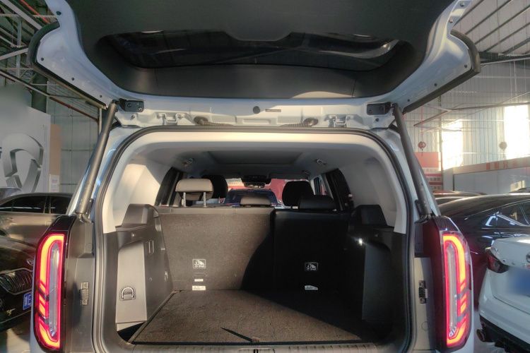 北京BJ30 2024款 1.5T 轻野Pro版机舱底盘23