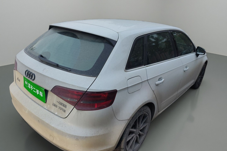 奥迪A3 2016款 Sportback 35 TFSI 进取型车身外观7