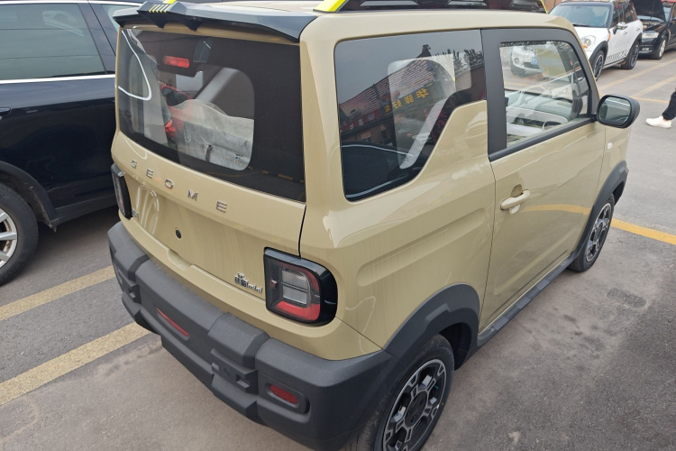 吉利银河 2025款 210km 熊猫骑士车身外观6005