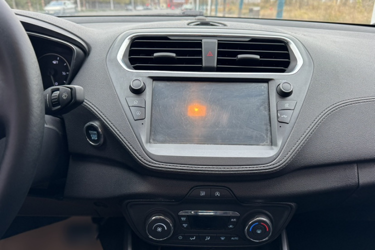 福特 福睿斯 2019款 改款 1.5L 自动悦享型 国VI局部细节16