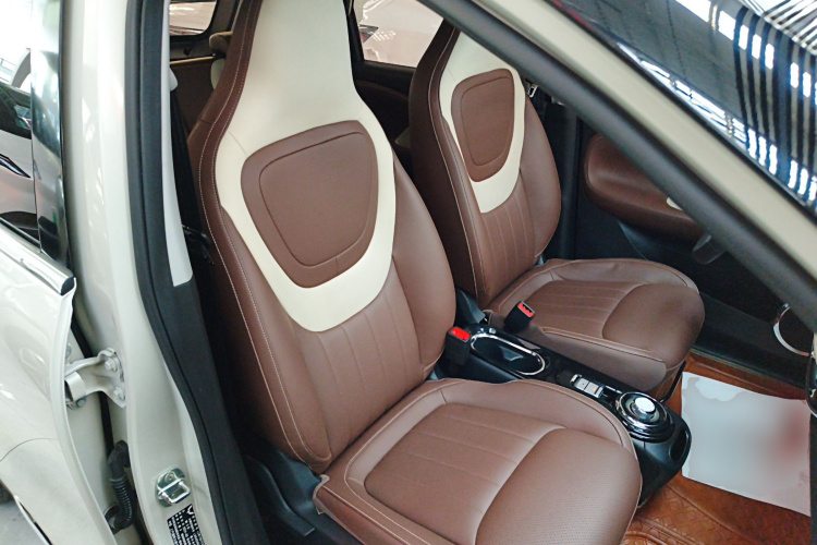 五菱汽车 五菱缤果 2024款 333km 悦享款局部细节41