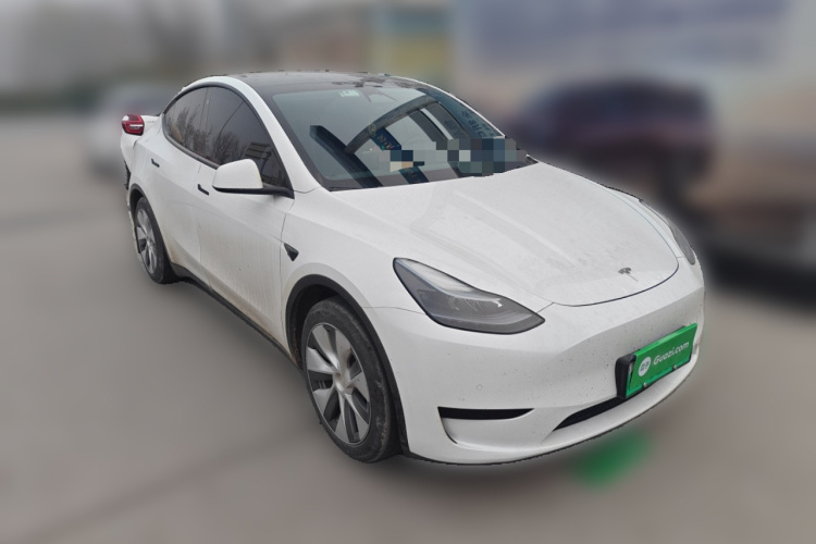 特斯拉 Model Y 2022款 改款 后轮驱动版车身外观3