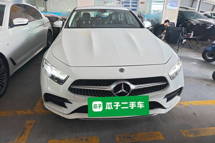 奔驰CLS 2020款 CLS 300 动感型车身外观2