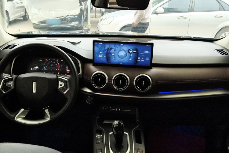 魏牌 VV6 2021款 2.0T 两驱智享+中控内饰12