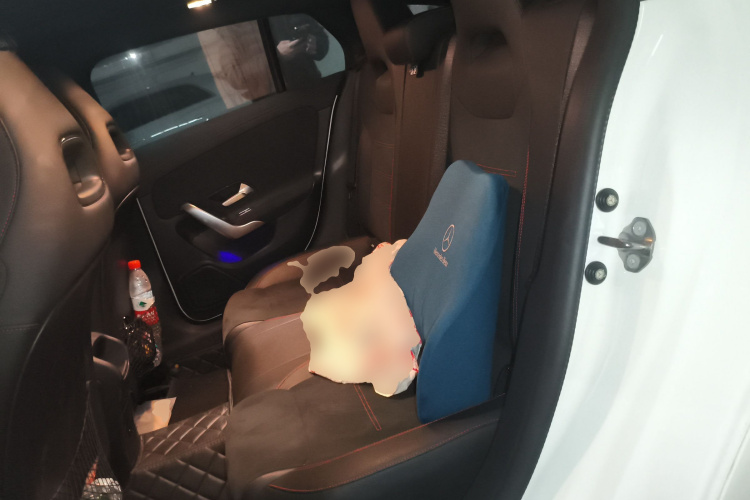 奔驰CLA 2021款 CLA 200 猎跑车中控内饰21