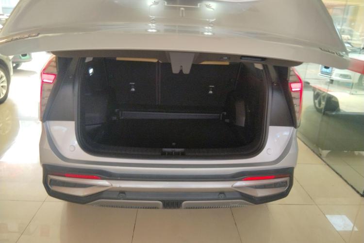 吉利汽车 博越L 2023款 2.0TD DCT旗舰型局部细节23