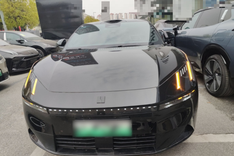 领克10 EM-P 2025款 120四驱Ultra车身外观6001