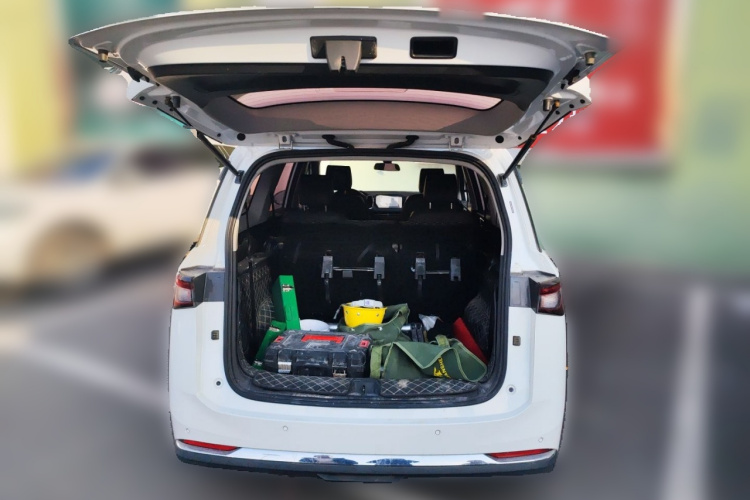 五菱汽车 五菱佳辰 2022款 1.5L 手动轻享舒适型中控内饰23