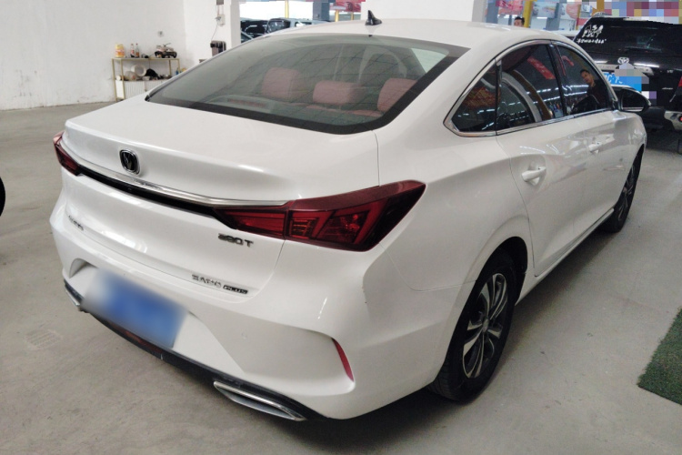 长安 逸动 2021款 PLUS 蓝鲸NE 1.4T GDI DCT尊贵型车身外观7