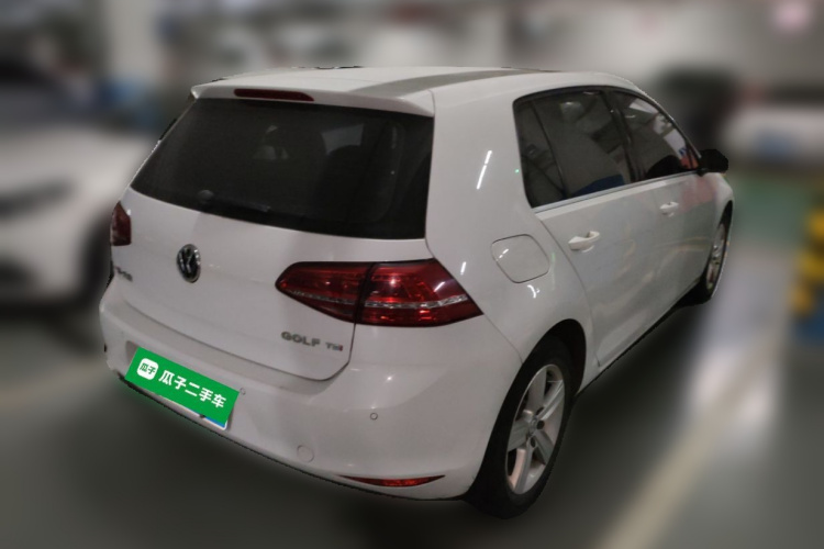 大众 高尔夫 2015款 1.4TSI 自动舒适型车身外观7