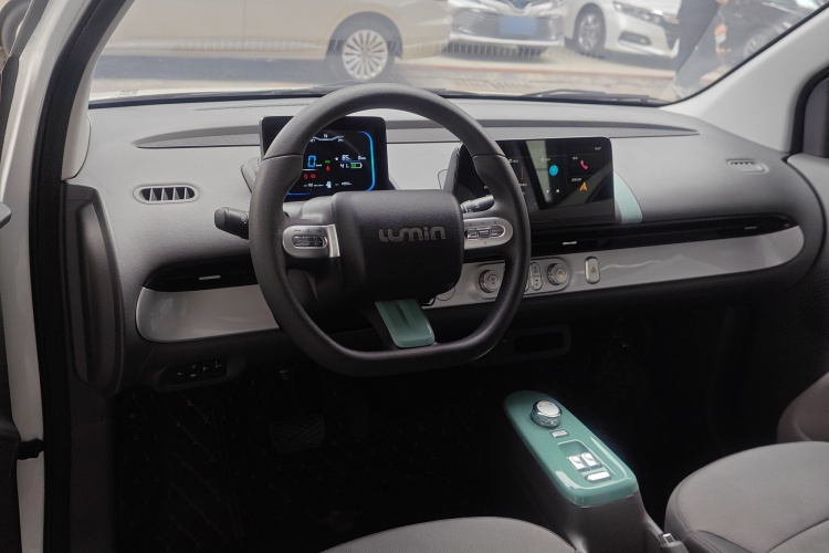 长安启源 长安Lumin 2022款 210km 香甜款中控内饰7002