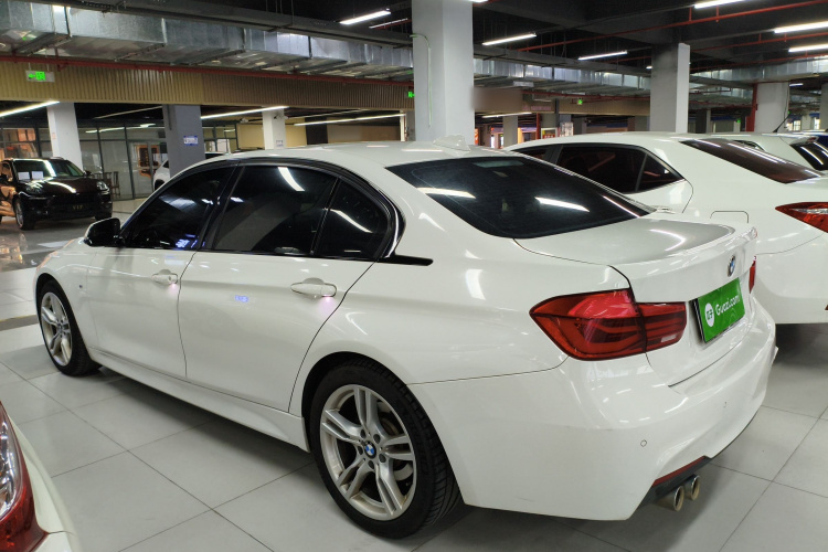 宝马3系 2018款 320Li 领先型M运动套装车身外观4