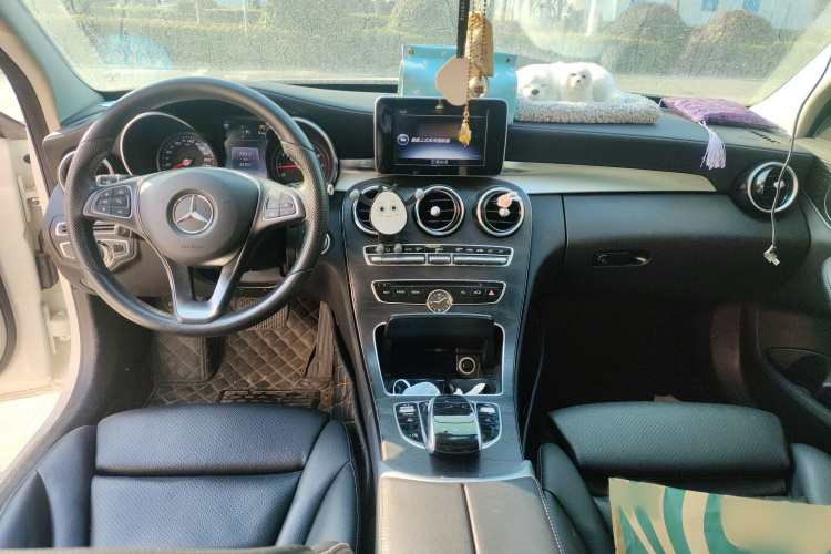 奔驰C级 2016款 C 200 L 运动型中控内饰7002