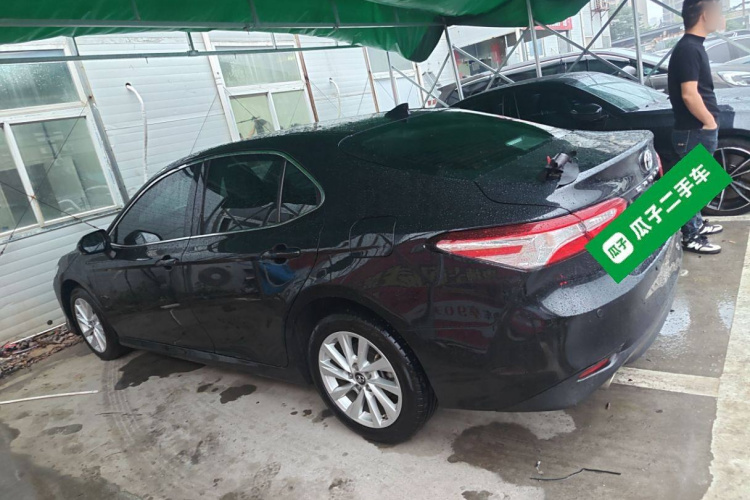 丰田 凯美瑞 2022款 2.0GVP 领先版车身外观4