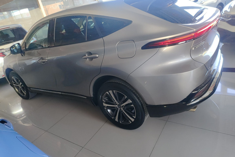 丰田 威飒 2023款 2.0L CVT两驱豪华版车身外观4