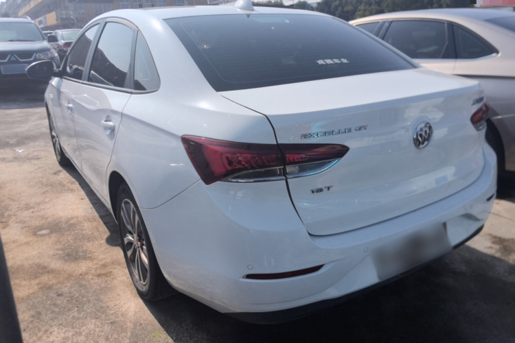 别克 英朗 2019款 18T 自动互联精英型 国VI车身外观4