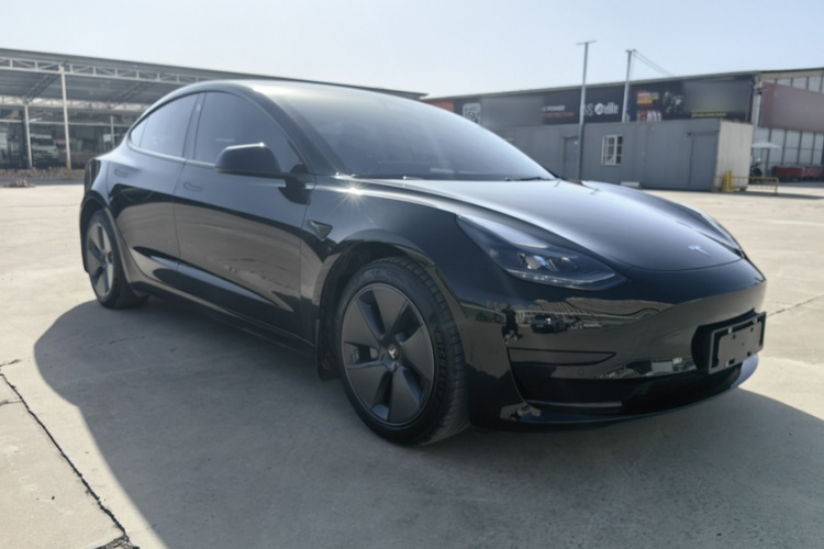 特斯拉 Model 3 2022款 后轮驱动版车身外观6004
