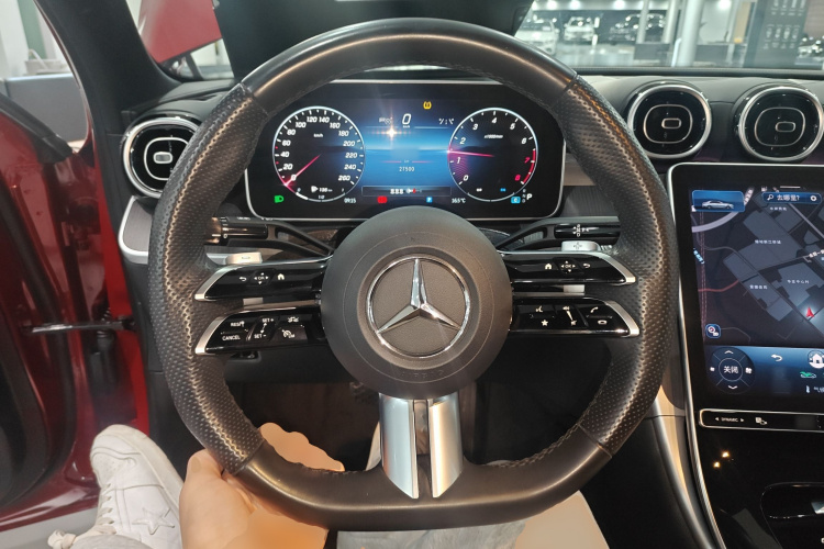 奔驰C级 2024款 C 200 L 运动版中控内饰13