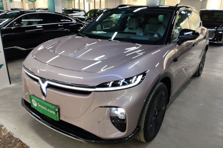 岚图汽车 岚图知音 2024款 超长续航智享版车身外观1