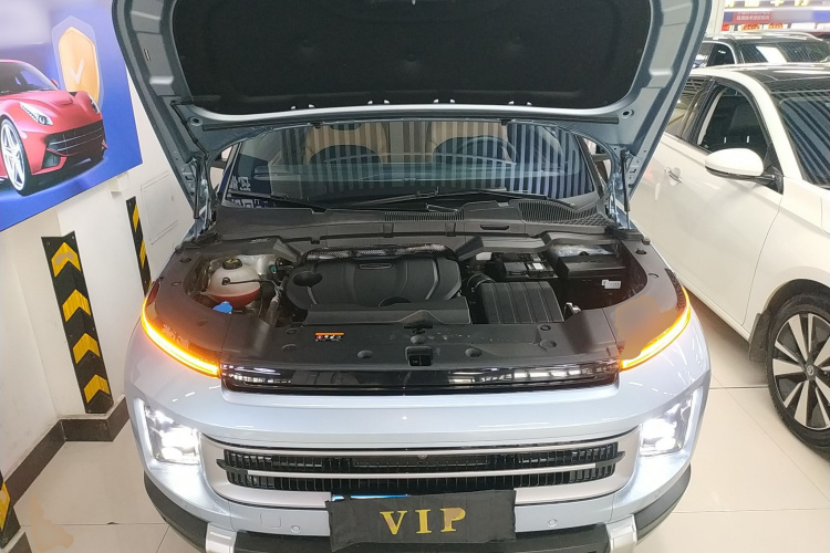 吉利汽车 吉利icon 2023款 1.5TD 巧克力醇臻版机舱底盘24