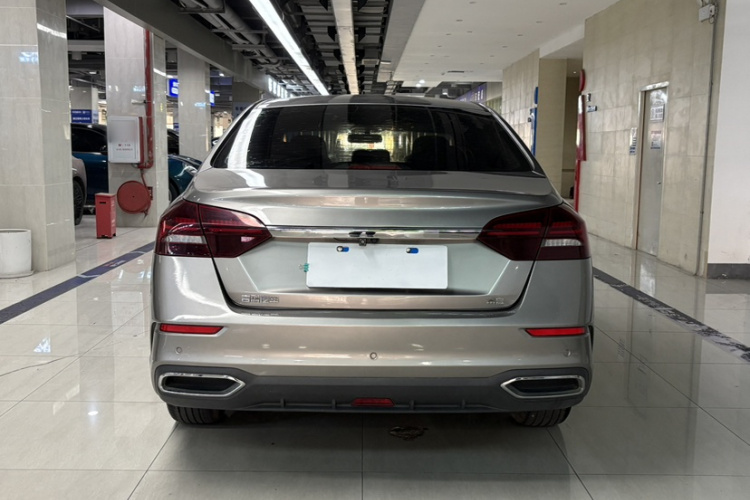 吉利汽车 帝豪 2021款 UP 1.5L CVT豪华型车身外观6008