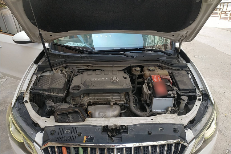 别克 英朗 2017款 15N 自动精英型机舱底盘24