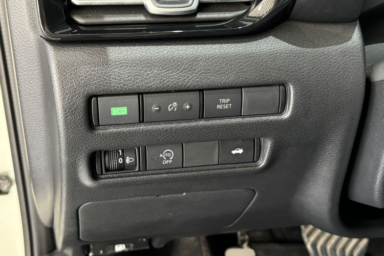 日产 轩逸 2021款 1.6L XL CVT悦享版中控内饰7012