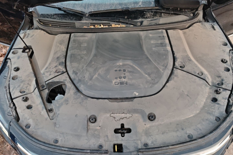 蓝电E5 2023款 1.5L DE-i 100KM臻享型 7座局部细节24