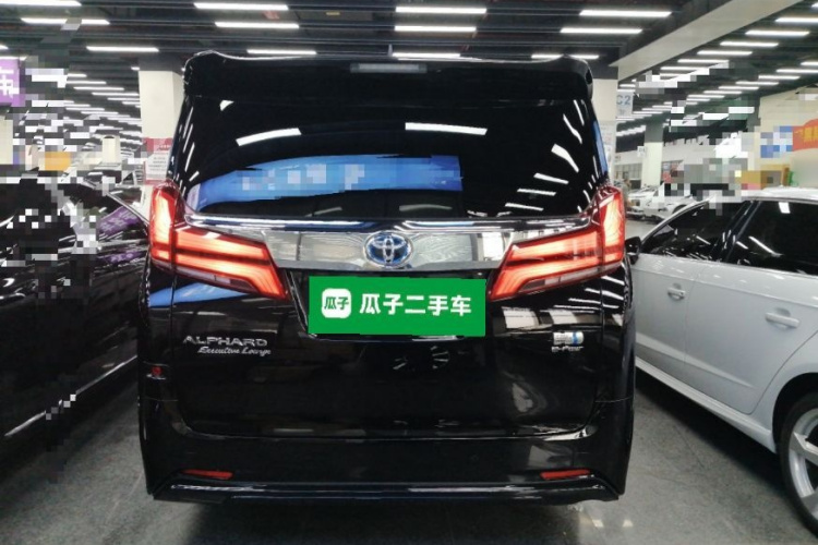 丰田 埃尔法 2021款 双擎 2.5L 尊贵版车身外观6004