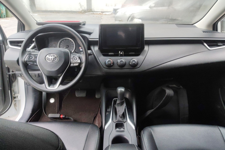 丰田 卡罗拉 2022款 TNGA 1.5L CVT先锋版中控内饰7002