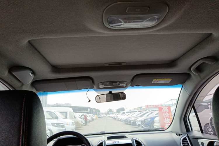 江汽集团 瑞风S3 2016款 1.5L 手动豪华智能型中控内饰22