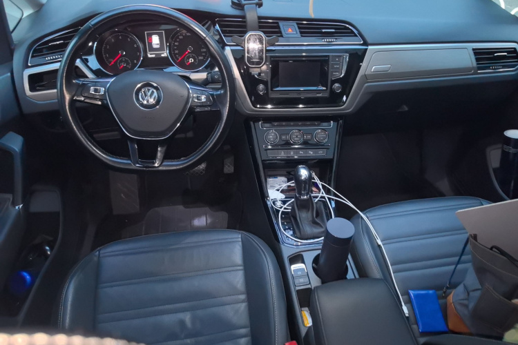 大众 2016款 途安L 330TSI DSG豪华版中控内饰12