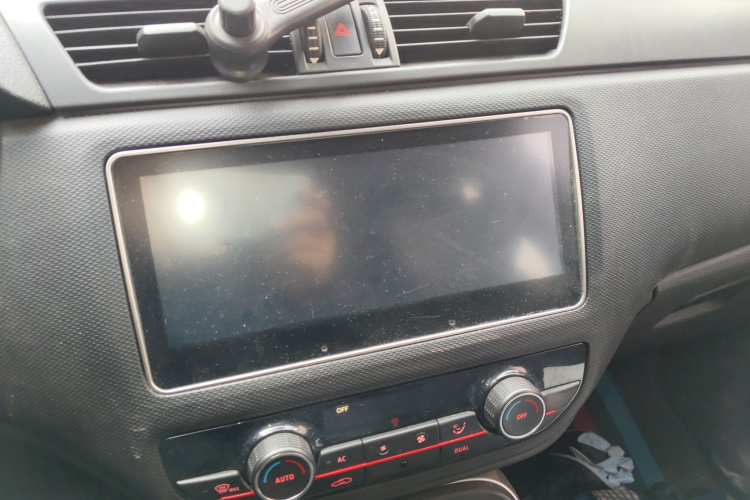 观致5 2018款 改款 1.6T 自动领先型局部细节16