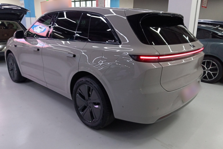 理想汽车 理想L6 2024款 Max车身外观4