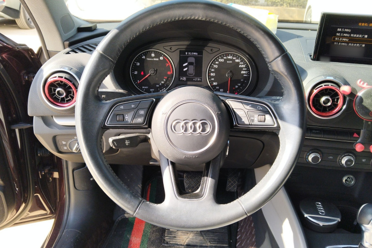 奥迪A3 2020款 Sportback 35 TFSI 进取型 国VI中控内饰13