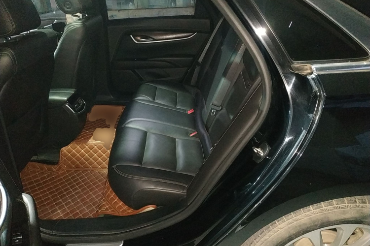 凯迪拉克XTS 2018款 28T 精英型中控内饰21