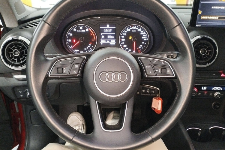 奥迪A3 2019款 Limousine 35 TFSI 风尚型 国VI中控内饰13