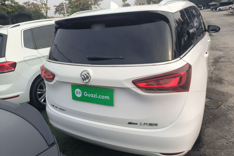 别克GL6 2021款 323T 轻混动互联豪华型车身外观6