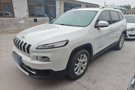 Jeep 自由光 2017款 2.0L 优越版