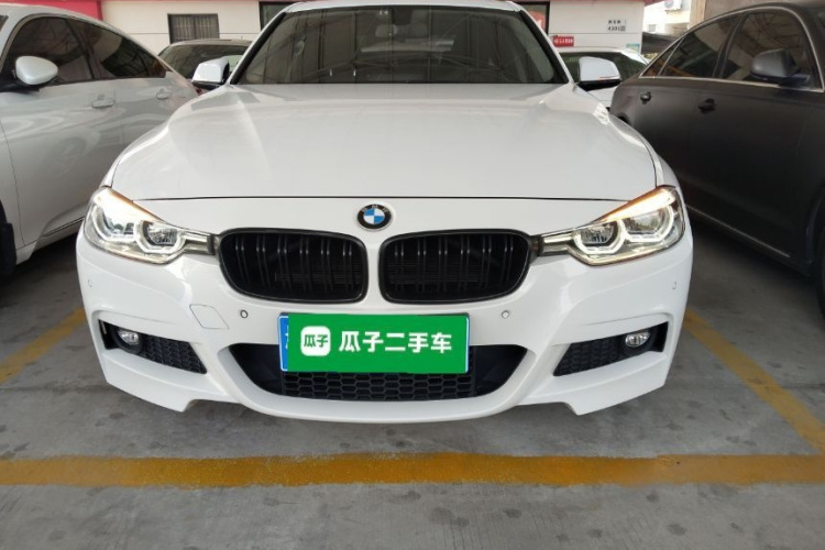 宝马3系 2019款 320Li M运动套装车身外观2
