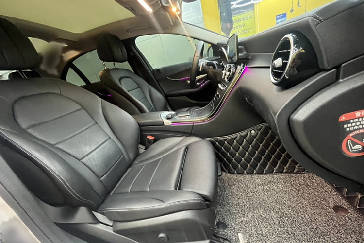 奔驰C级 2021款 C 260 L 运动星耀臻藏版中控内饰7011