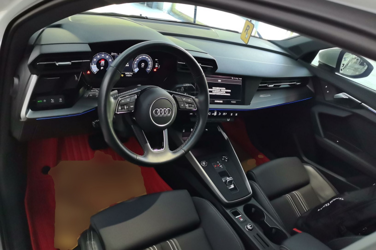 奥迪A3 2024款 Sportback 35 TFSI 时尚运动型中控内饰7002