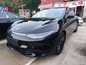 零跑汽车 零跑C01 2024款 纯电 525智行版