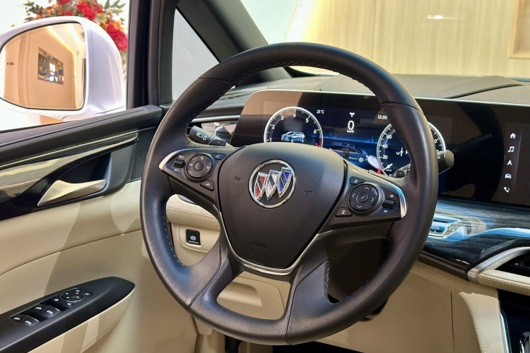 别克GL8 2022款 ES陆尊 653T 旗舰型中控内饰7010