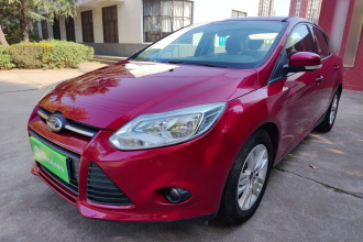 福特 福克斯 2012款 三厢 1.6L 自动舒适型