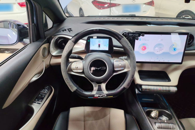 比亚迪 海豚 2023款 420km 时尚版中控内饰13